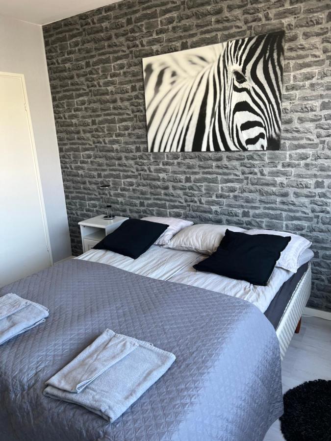 Kemi City L Near Snowcastle, 2 Rooms, Kitchen, Glazed Balcony, Free Parking On Street 외부 사진